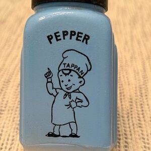Tappan Blue Pepper Shaker